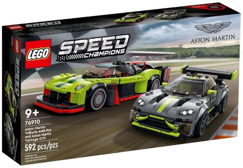 Aston Martin Valkyrie AMR Pro & Aston Martin Vantage GT3